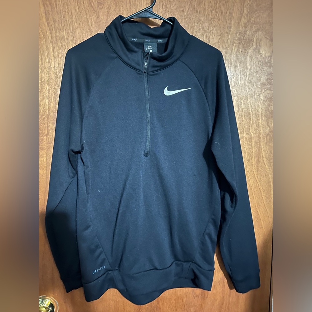 Men’s Nike Quarter-Zip Sweatshirt